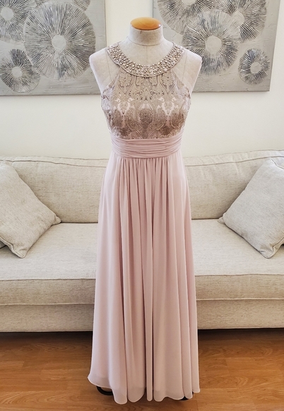 Eliza J Lace Bodice Gown size 2 Petite in Beige - Picture 3 of 13